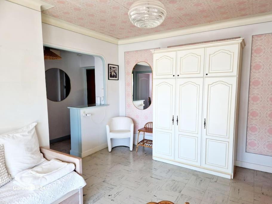 Cozy Studio, Sea View, Old Town, Near Beaches Antibes Exteriér fotografie