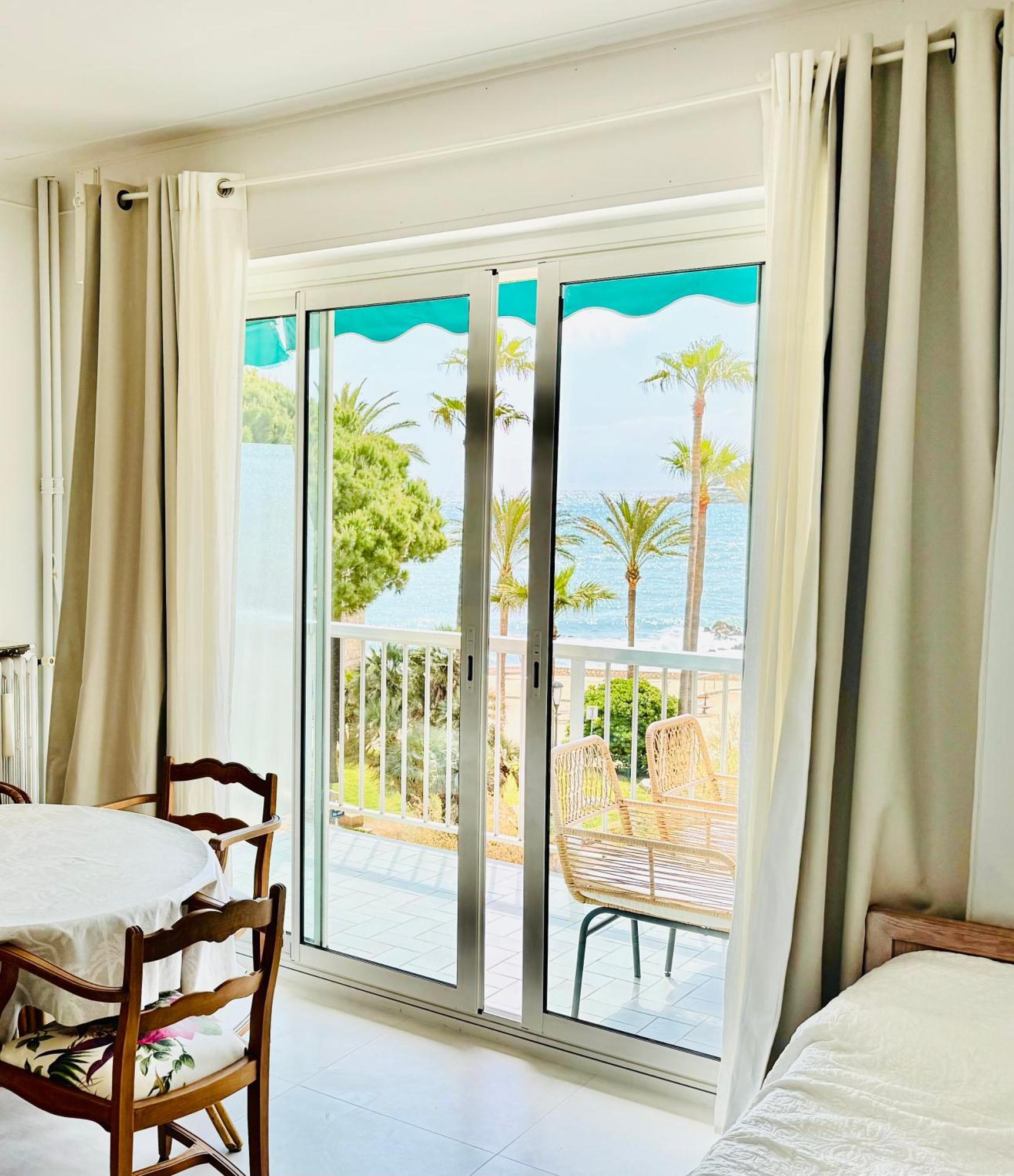 Cozy Studio, Sea View, Old Town, Near Beaches Antibes Exteriér fotografie